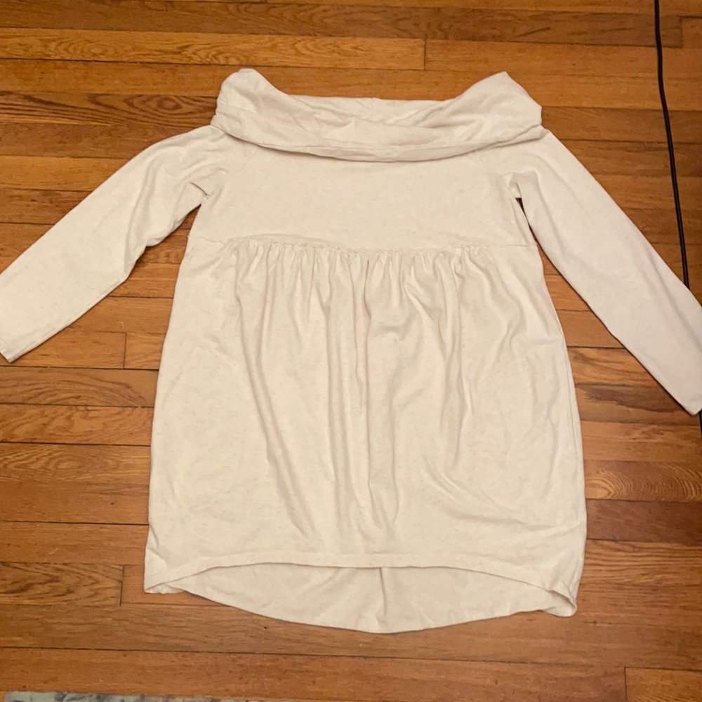 Large Saturday Sunday Cow-Necked White Heathered Tunic